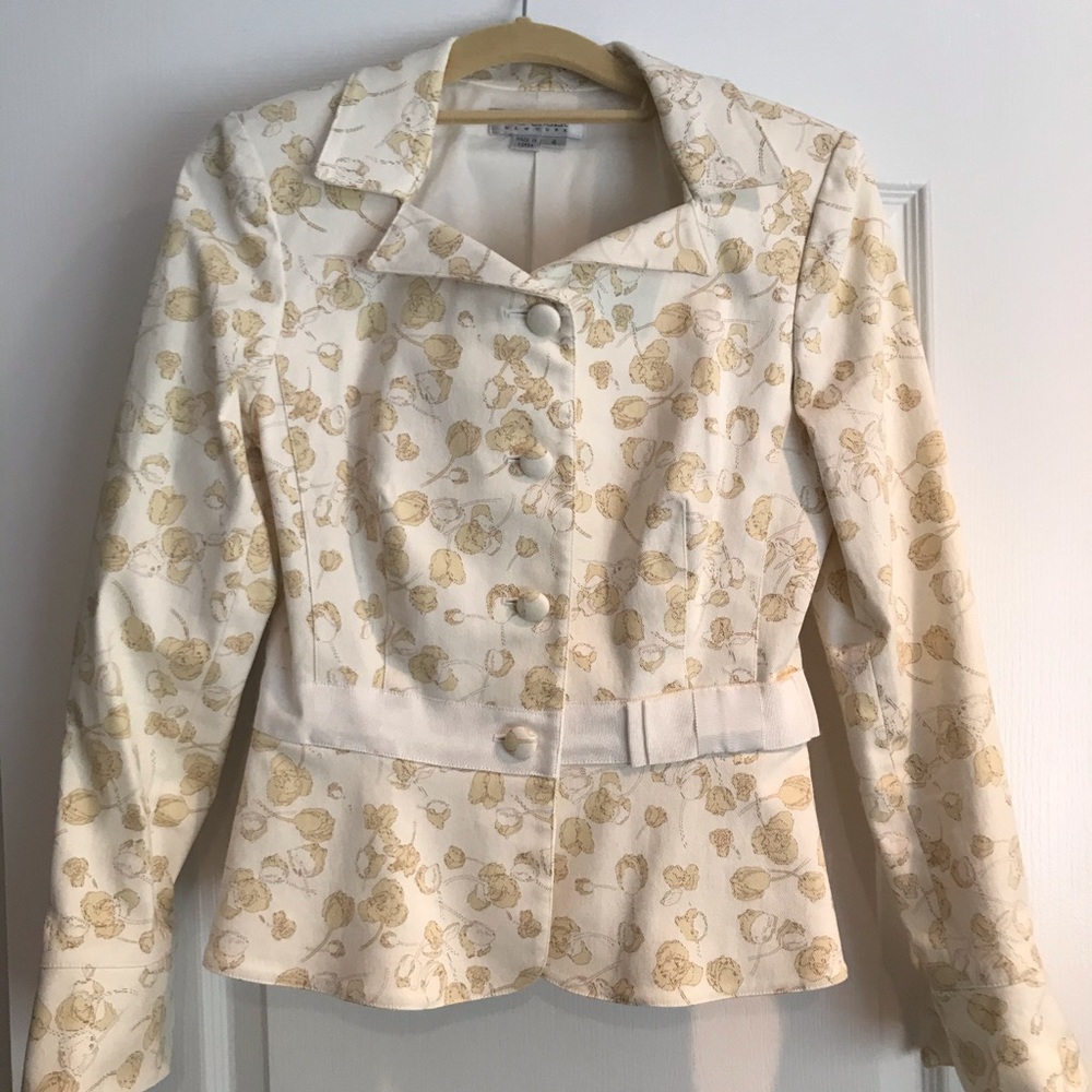 Beautiful Kay Unger Jacket & skirt set.